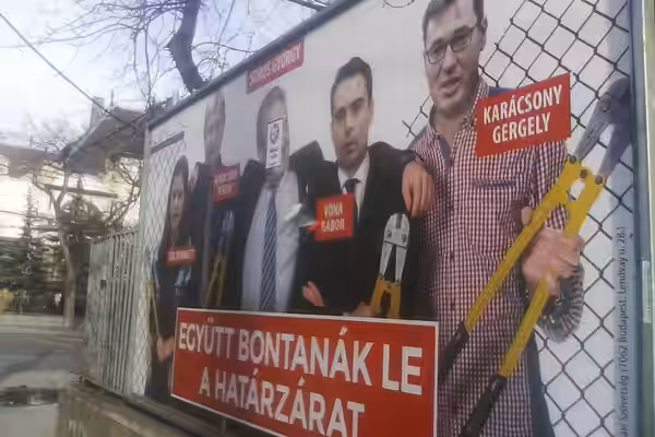 Pro-government propaganda billboard in front of Ajtósi Dürer sor 23, during the 2018 Hungarian election campaign.