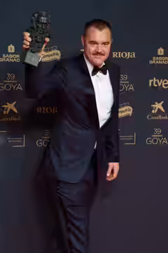Carlos Apolinario on the red carpet of the Goya Awards held in Granada in 2025