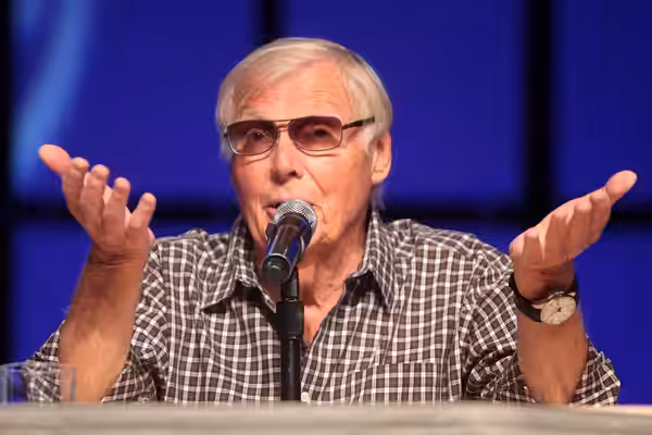 Adam West speaking at the 2014 Phoenix Comicon at the Phoenix Convention Center in Phoenix, Arizona. Please attribute to Gage Skidmore if used elsewhere.