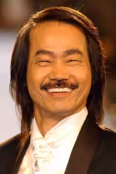Yuen Wah