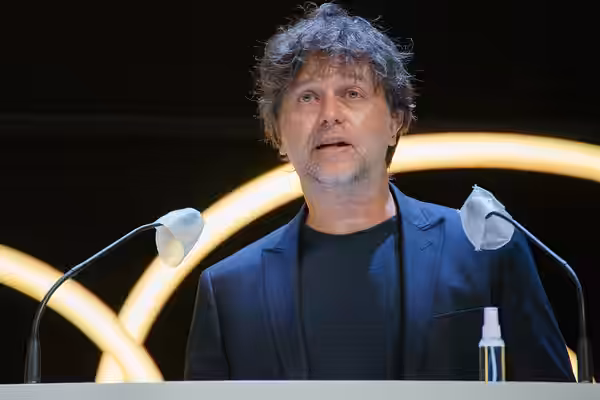 Juan Carlos Fresnadillo en el Teatro Cervantes durante la celebración del Festival de Cine de Málaga 2020