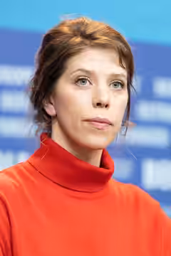 Nora Fingscheidt presenting the movie System Crasher at the Berlinale 2019
