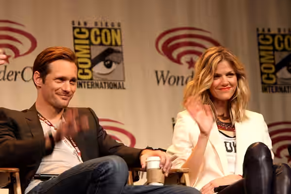 Alexander Skarsgard and Brooklyn Decker speaking at the 2012 WonderCon in Anaheim, California. Please attribute to Gage Skidmore if used elsewhere.
