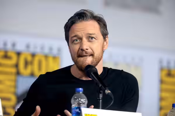 James McAvoy speaking at the 2019 San Diego Comic Con International, for "His Dark Materials", at the San Diego Convention Center in San Diego, California. Plea