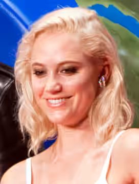 Maika Monroe
