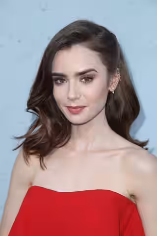 Lily Collins