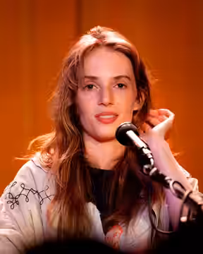 Maya Hawke
