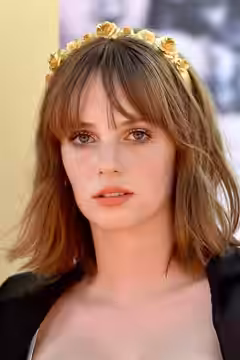 Maya Hawke