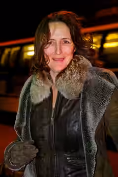 Fiona Shaw posing for pictures. Stage door session after the evening representation of Ibsen's John Gabriel Borkman at the Brooklyn Academy of Music, January 16 (2011)