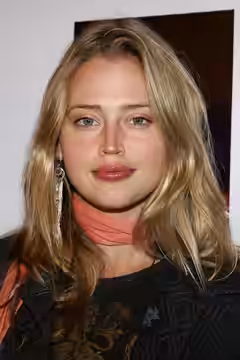 Estella Warren