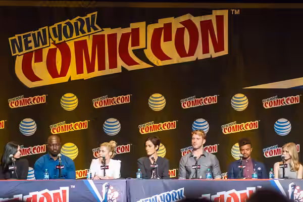 Panel for Jessica Jones at the 2015 New York Comic Con. (L:R: Krysten Ritter, Mike Colter, Rachael Taylor, Carrie-Ann Moss, Wil Traval, Eka Darville, Erin Moria
