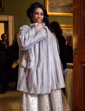 Verbatim from the source: “The Queen of Soul — Aretha Franklin — was waiting for her cue during ‘The Gospel Tradition: In Performance at the White House’ when I