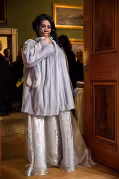 Verbatim from the source: “The Queen of Soul — Aretha Franklin — was waiting for her cue during ‘The Gospel Tradition: In Performance at the White House’ when I