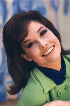 Mary Tyler Moore