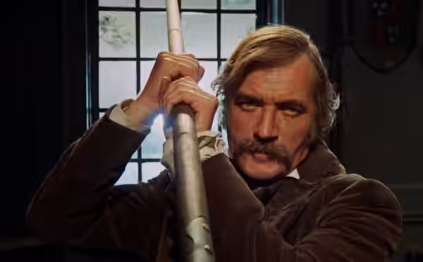 Screenshot from the trailer of Bram Stoker's Dracula (1973)