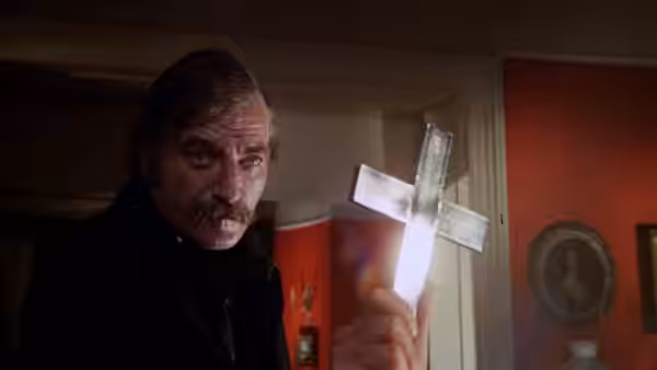 Screenshot from the trailer of Bram Stoker's Dracula (1973)