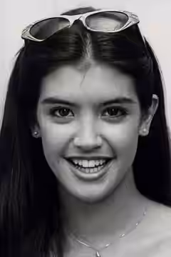 Phoebe Cates