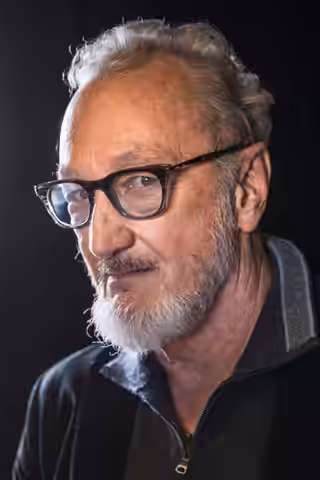Robert Englund