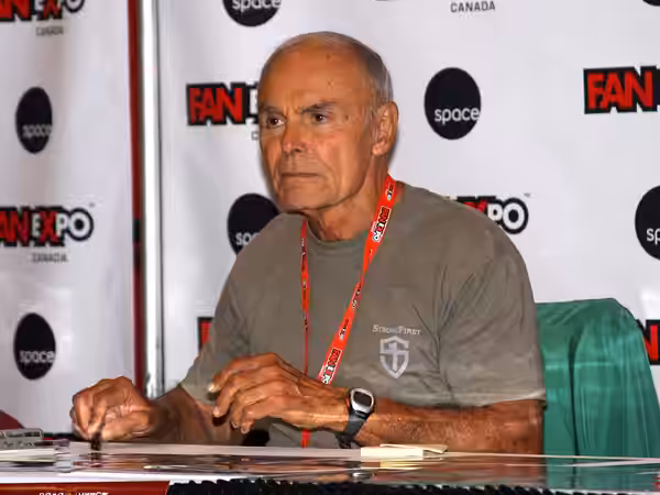 John Saxon at the 2014 Fan Expo Canada