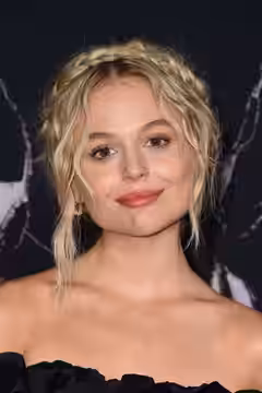 Emily Alyn Lind