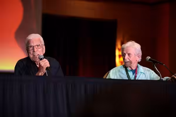 Tom Atkins and Dick Warlock speaking with attendees at the 2023 Mad Monster Arizona Party at the Renaissance Phoenix Glendale Hotel &amp; Spa in Glendale, Arizo