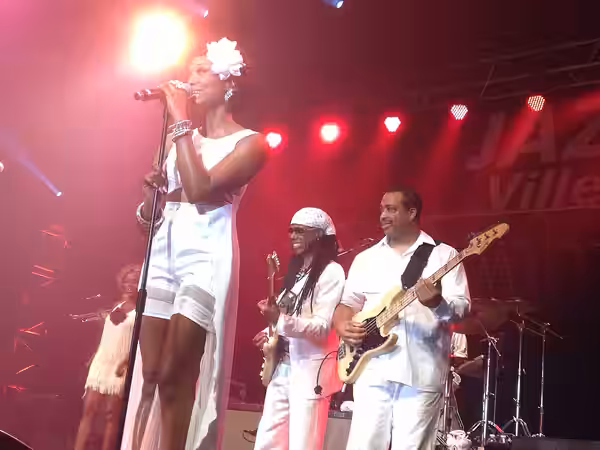 Chic on Stage in Paris, September 10th 2013