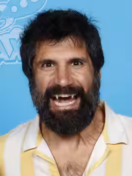 Kayvan Novak at GalaxyCon Raleigh in 2024