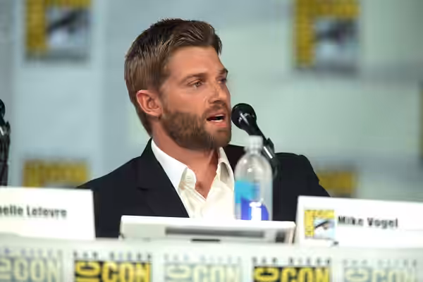 Mike Vogel speaking at the 2014 San Diego Comic Con International, for "Under the Dome", at the San Diego Convention Center in San Diego, California. Please att