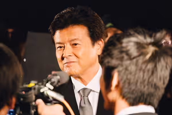 第27回 東京国際映画祭 三浦友和 (救いたい) (2014)