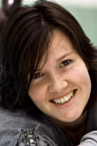 Louise Vesth