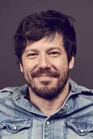 John Gallagher Jr.