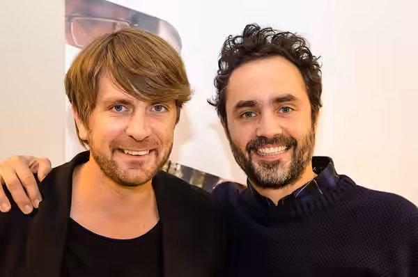 Ruben Östlund (til venstre) har skrevet manuskriptet og instrueret filmen Play, og står sammen med produceren Erik Hemmendorff, vinder af Nordisk Råds Filmpris 