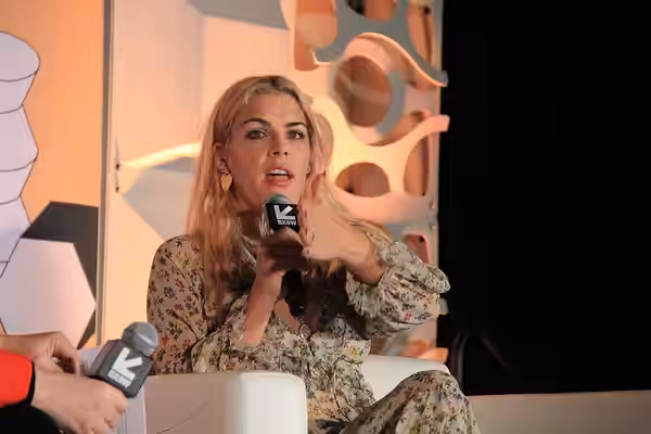 Busy Philipps (2019)
