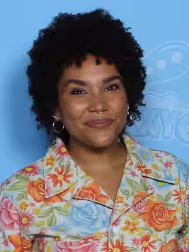 Emmy Raver-Lampman at GalaxyCon Raleigh in 2022