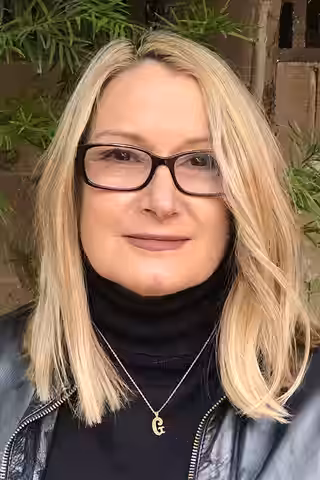 Gillian L. Hutshing