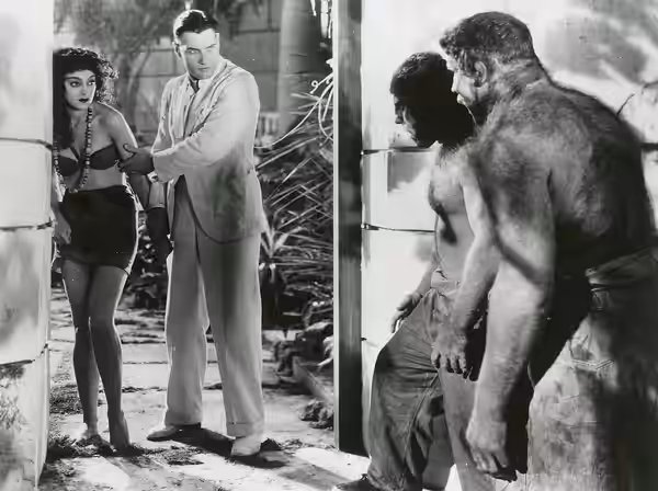 Kathleen Burke and Richard Arlen in Island of Lost Souls (1932) publicity still.