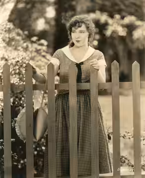 Jobyna Ralston, film actress Subjects (LCTGM): actresses (1926)