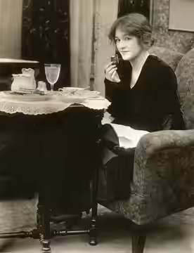 Film actress Gladys Brockwell. Subjects: actresses (1917)