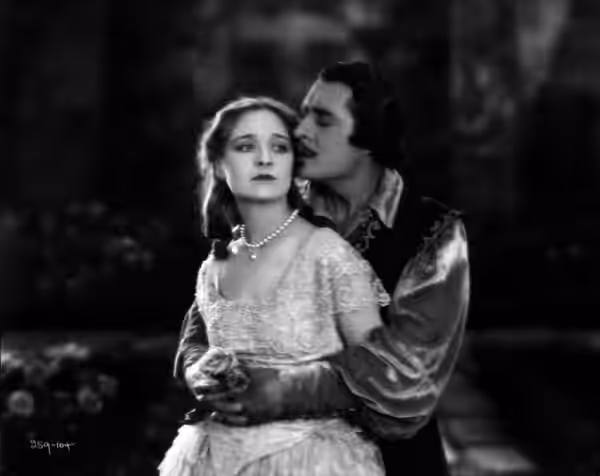 Eleanor Boardman (left) and John Gilbert in the American romantic film Bardelys the Magnificent (1926).