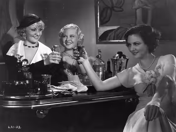 three cheers with June Knight, Mary Carlisle, Dorothy Burgess and in 1933's Ladies Must Love (2017)