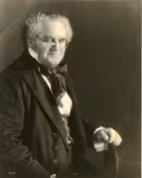 Silent film actor Lionel Belmore. Subjects: actors (1923)