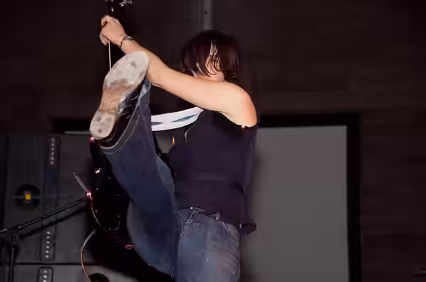 carrie as pete townshend (2006)