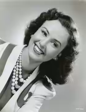 Publicity photograph of Margaret Lindsay (1930)
