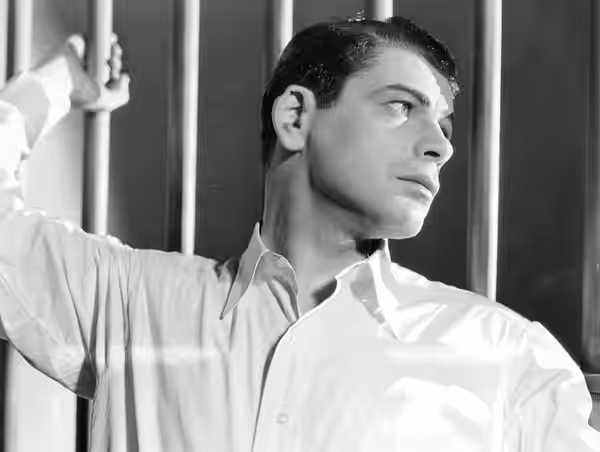 Scene from the film I Am A Fugitive From a Chain Gang (1932). Pictured is Paui Muni.