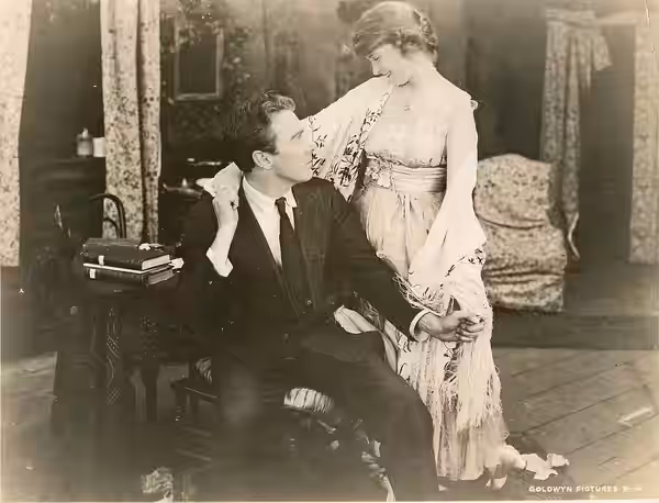 Mae Marsh and Owen Moore in a scene from the film The Cinderella Man. Date stamped Dec. 29, 1917. Subjects: motion pictures, actresses, actors