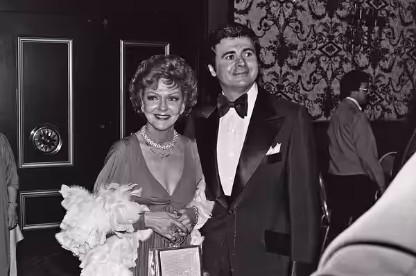 Vivian Blaine with ? at the National Film Society convention, May 1979. NOTE: Permission granted to copy, publish, broadcast or post any of my photos, but pleas
