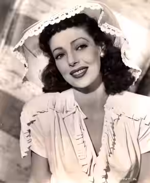 American actress Loretta Young (1943)
