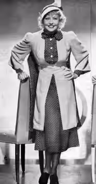 L'attrice June Knight in una immagine pubblicata in Italia nel novembre 1936 (2017)