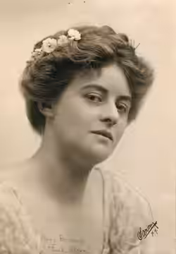 Stage actress Mary Boland. Subjects: actresses (1909)