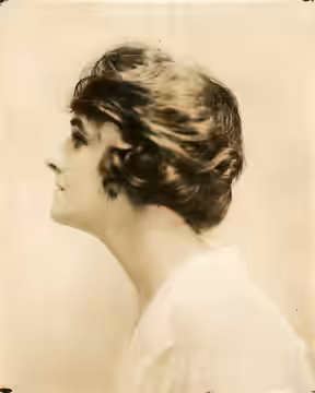 Elizabeth Risdon, silent film actress Subjects: actresses (1917)